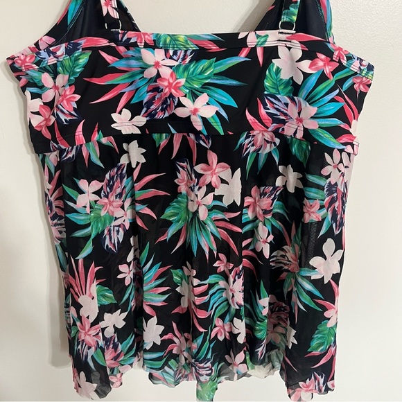 Women’s Croft And Borrow Plus Size Tankini Top Tropical Print Size 3XL - Picture 11 of 12